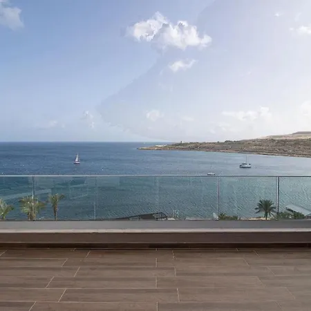 Hotel Seafront Penthouse *